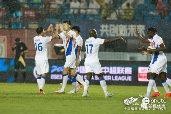 意甲-国米2-0拉齐奥3连胜4分领跑 劳塔罗图拉姆破门北京时间12月18日凌晨3:45，2023-24赛季意甲联赛第16轮，国米客战拉齐奥。